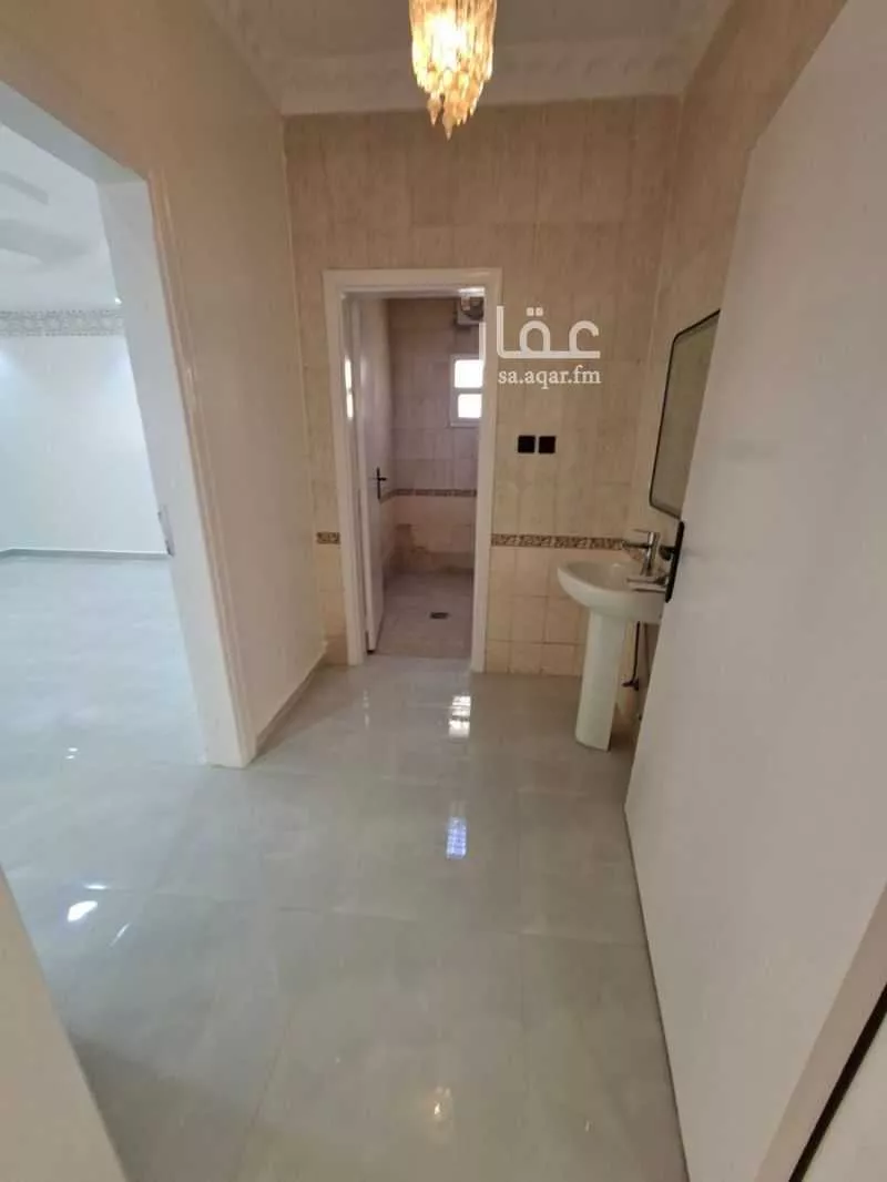 5 bedroom floor in Qurtubah 2