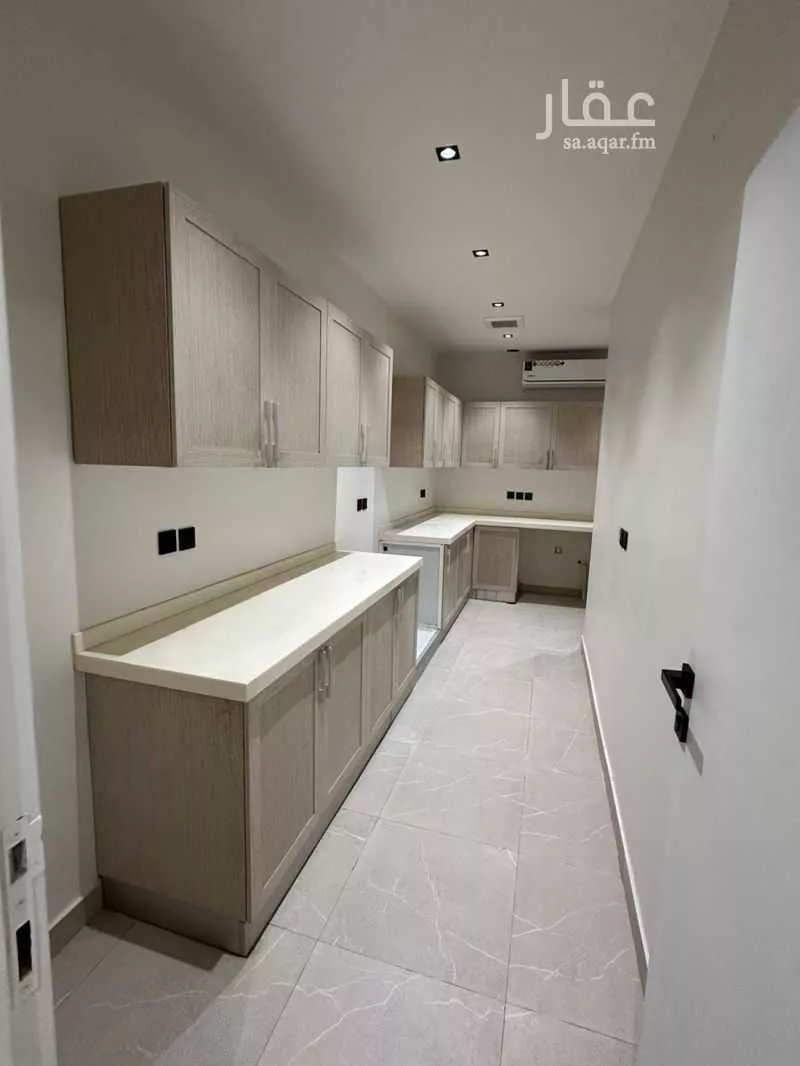 دور 5 غرف في الشهداء 1