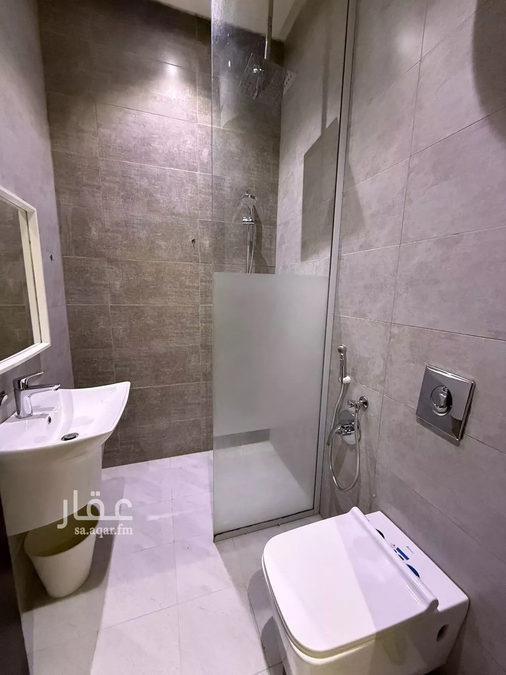 شقة 2 غرف في النرجس 4