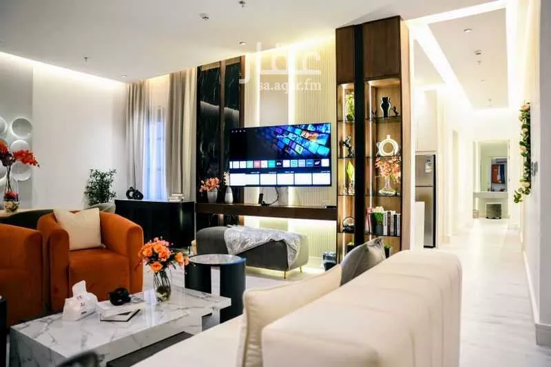 شقة  في الملقا 5