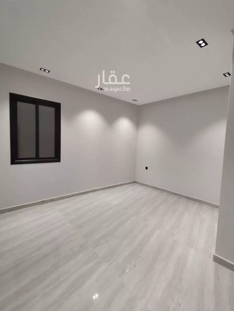 شقة 6 غرف في عكاظ 4