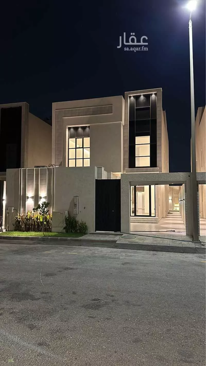 فيلا 6 غرف في البحر 1