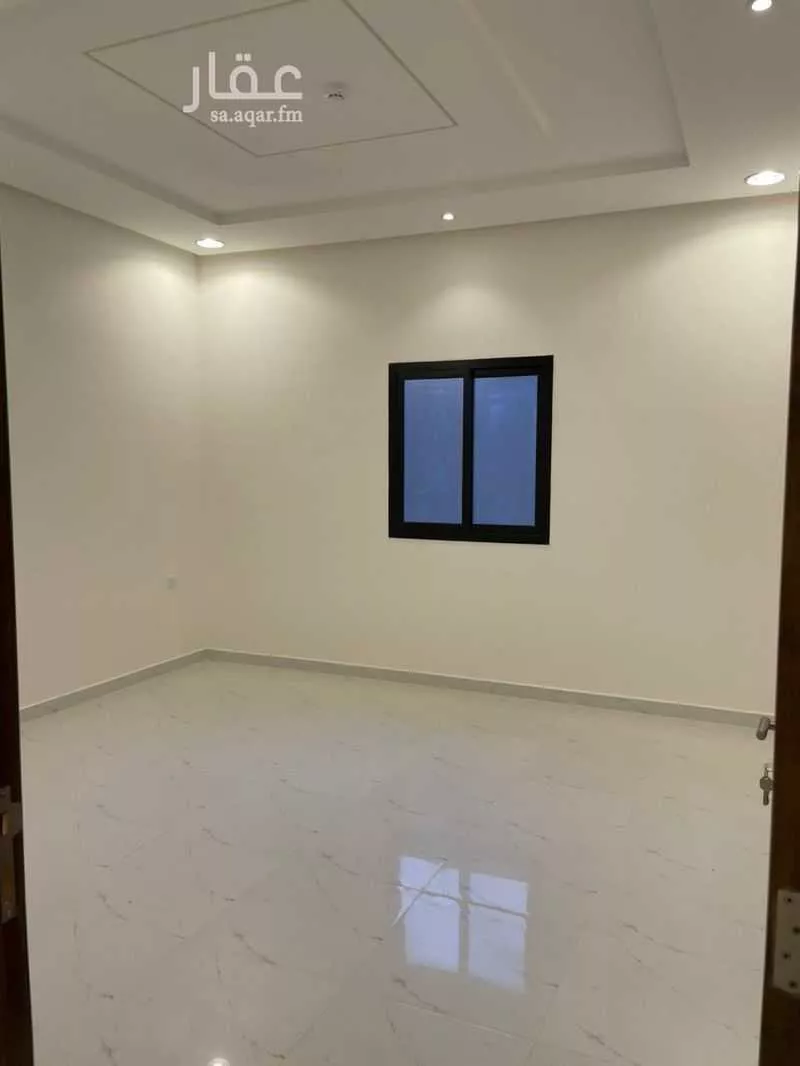 4 bedroom apartment in King Faisal, Riyadh 7
