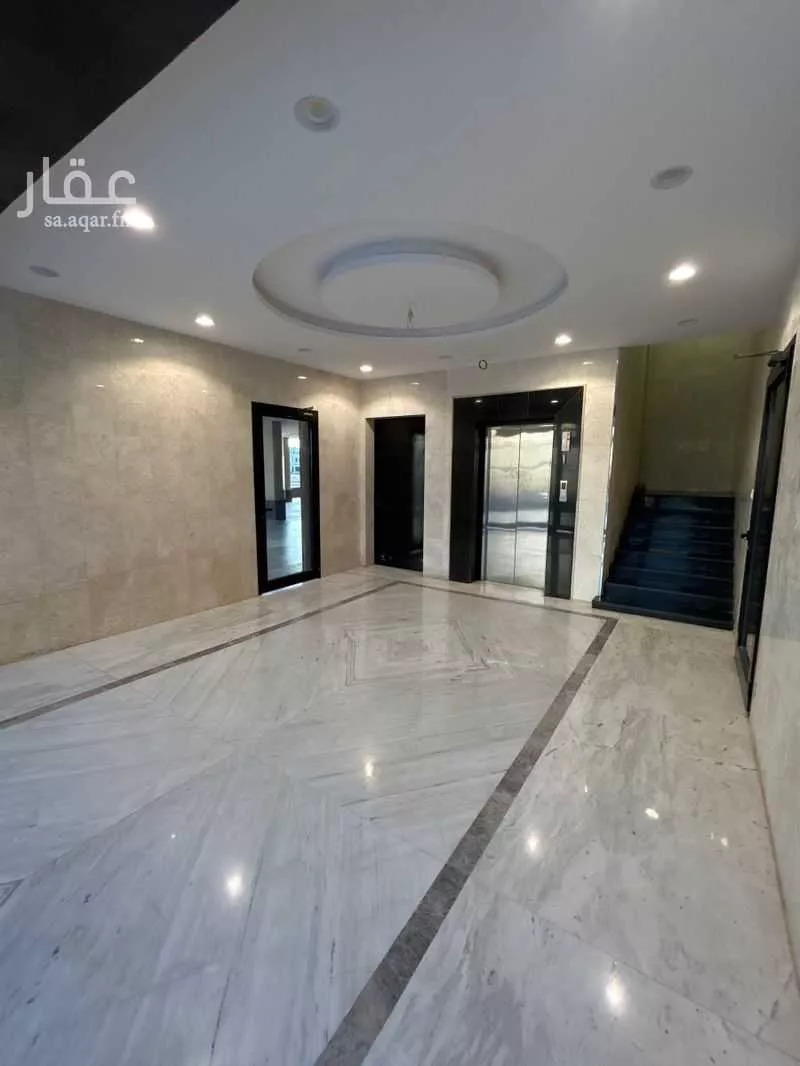 شقة 4 غرف في طيبة 5