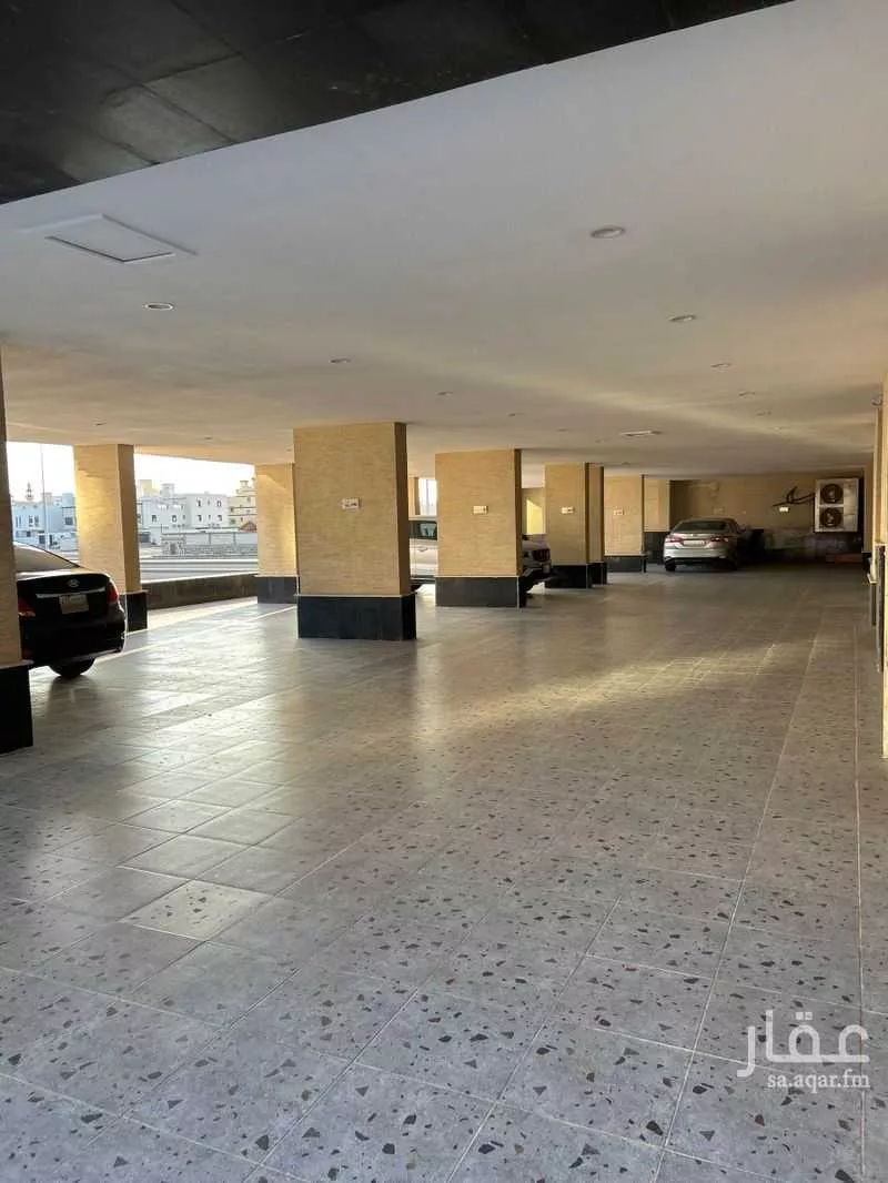 شقة 4 غرف في طيبة 4