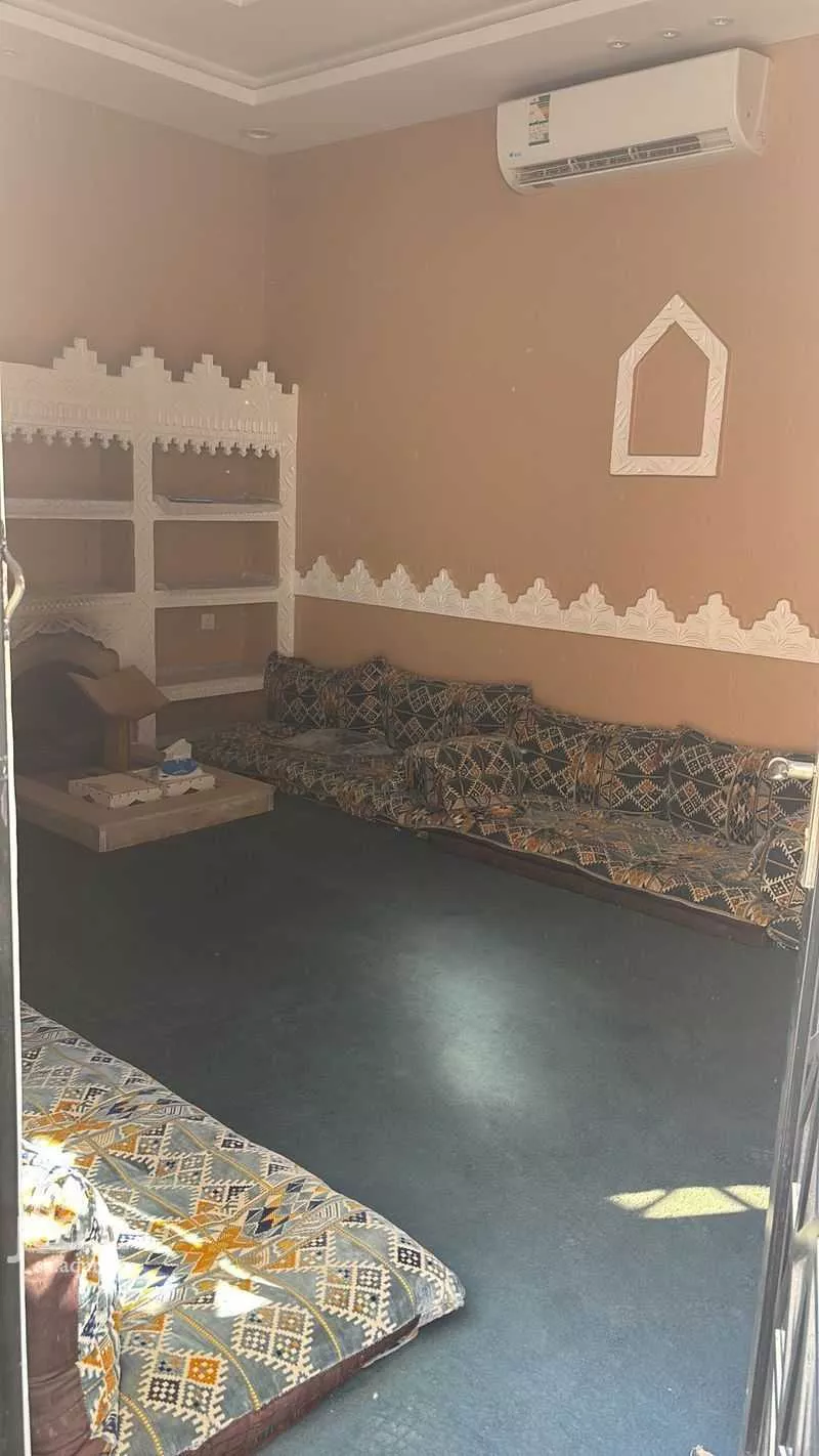 فيلا 8 غرف في ظهرة نمار 1