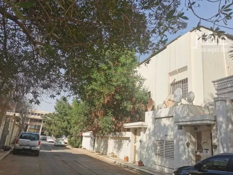 عمارة 1170 م² في العليا 2