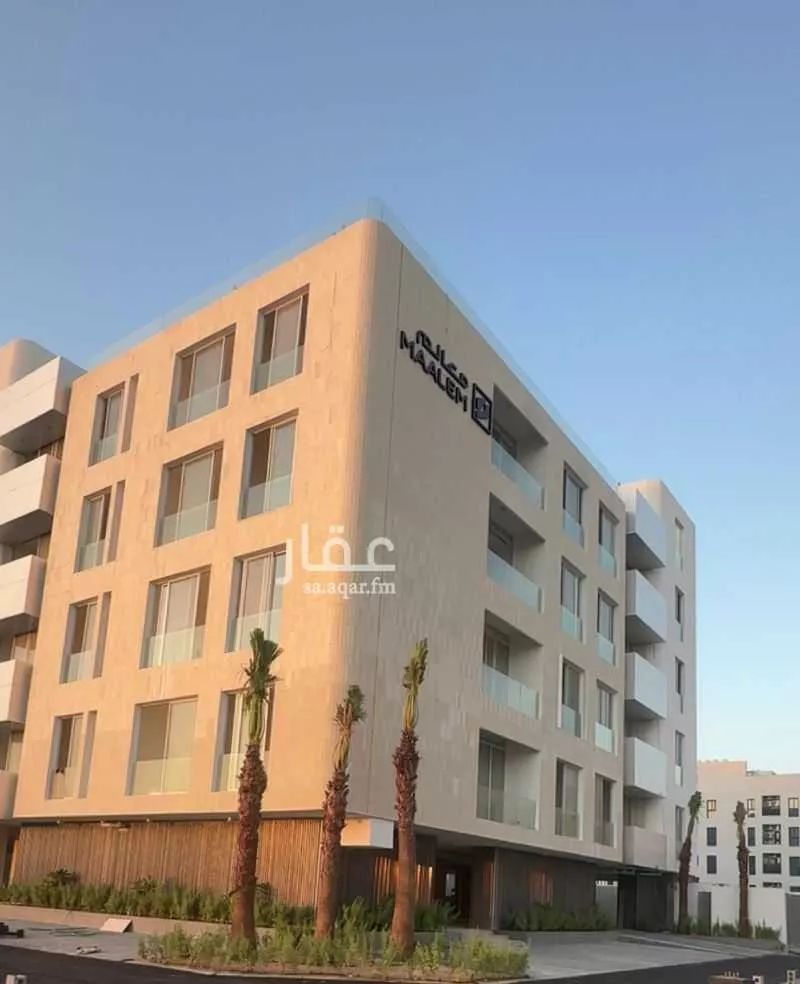 شقة 4 غرف في السيف