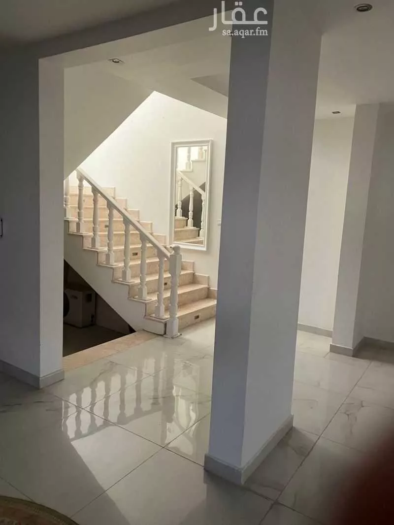 فيلا 4 غرف في الياقوت 5