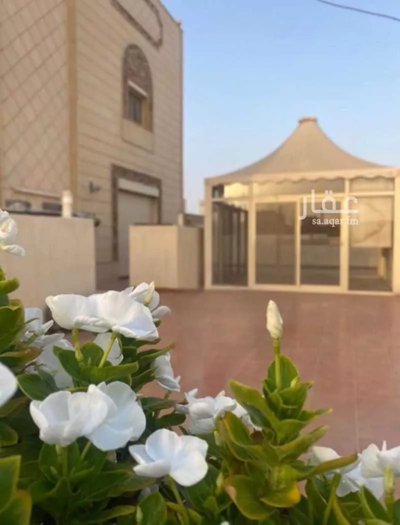 فيلا 5 غرف في الزهراء 3