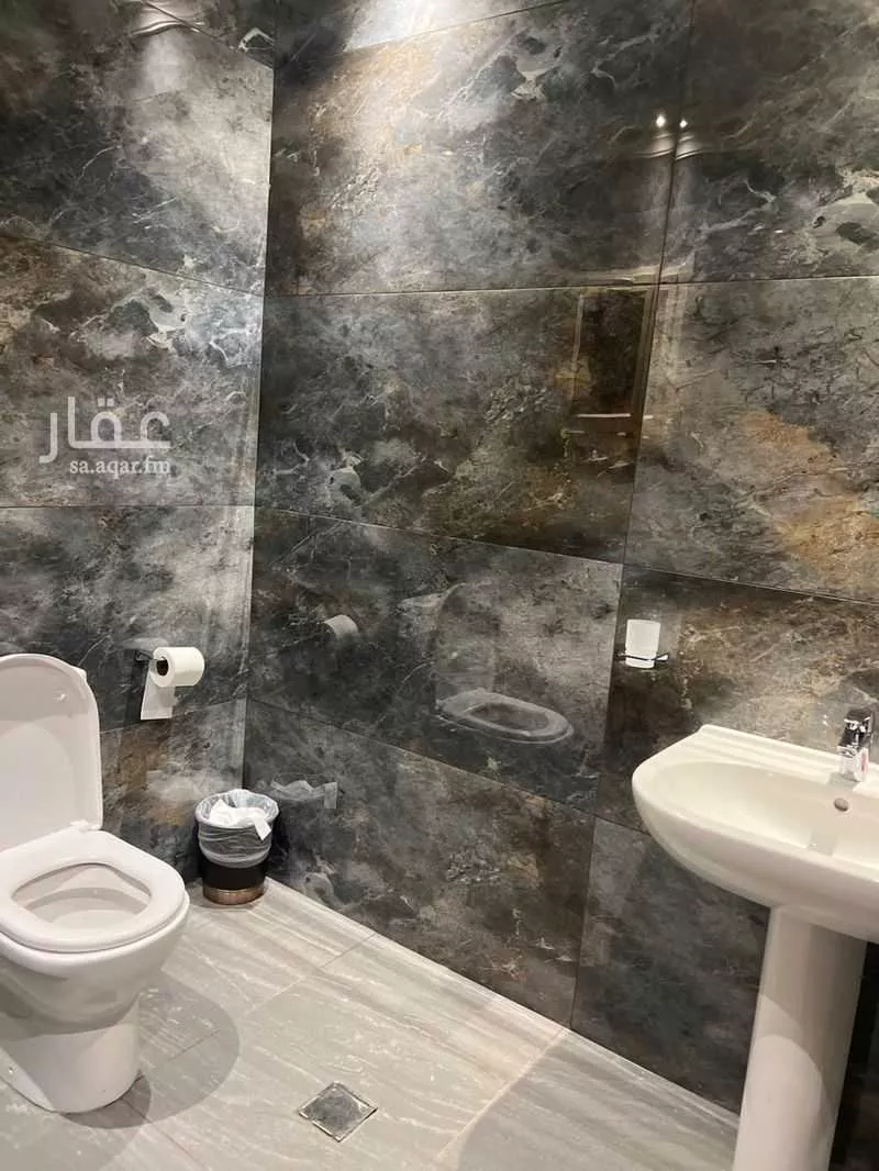 4 bedroom villa in Al Shati, Jeddah 4