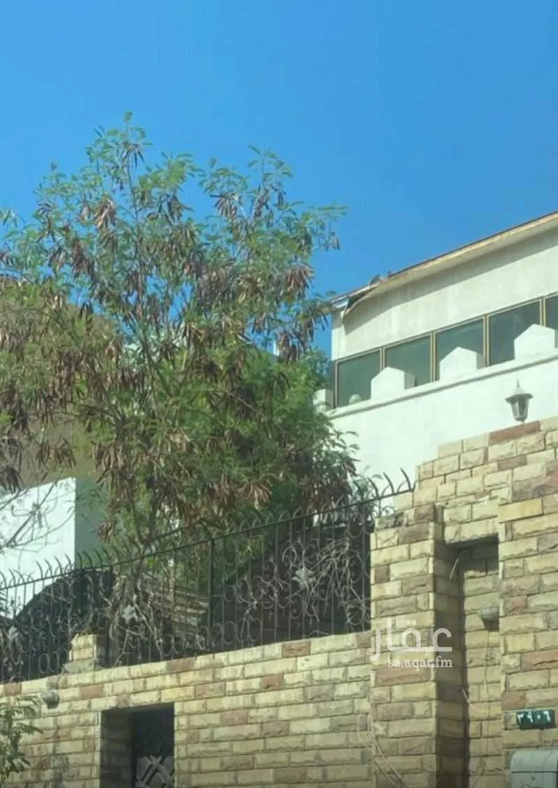 فيلا 5 غرف في الزهراء 3