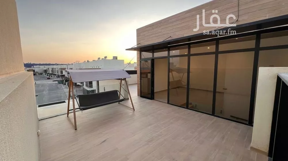 فيلا 7 غرف في المونسية 3