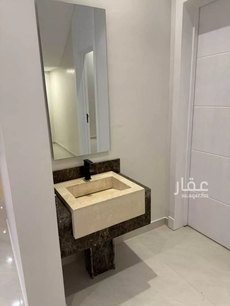 فيلا 6 غرف في الجنادرية 4