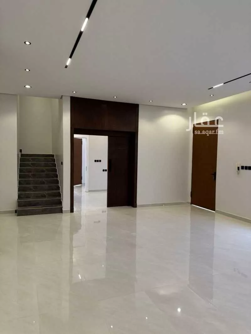 فيلا 6 غرف في الجنادرية 1