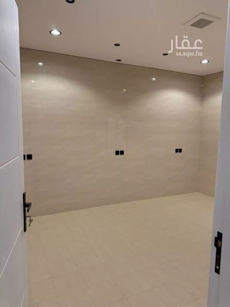 فيلا 6 غرف في الجنادرية 5