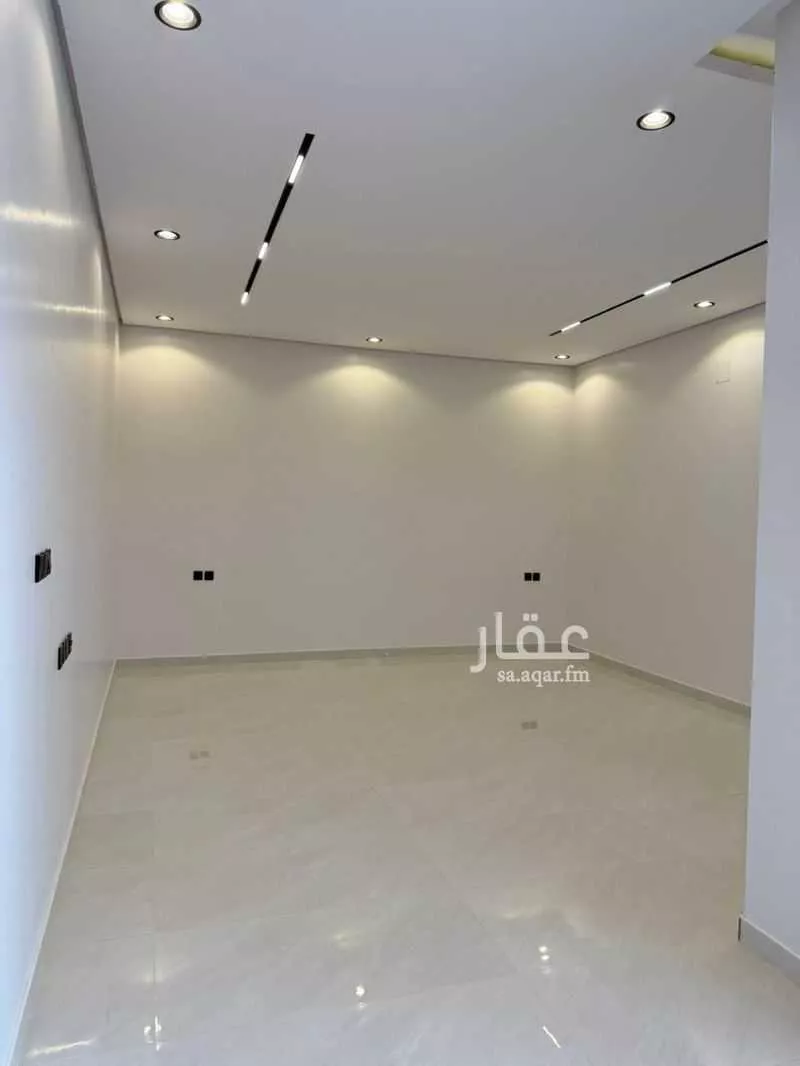 فيلا 6 غرف في الجنادرية 3