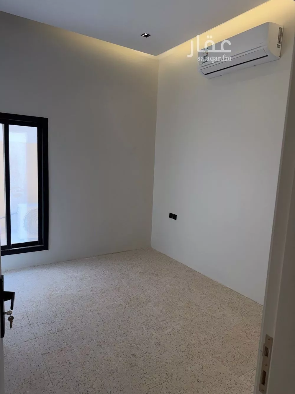 دور 3 غرف في العارض 5