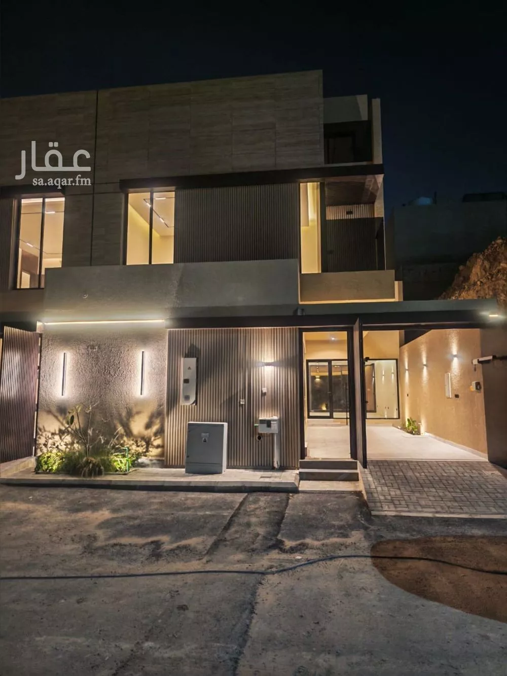 فيلا 4 غرف في النرجس 1