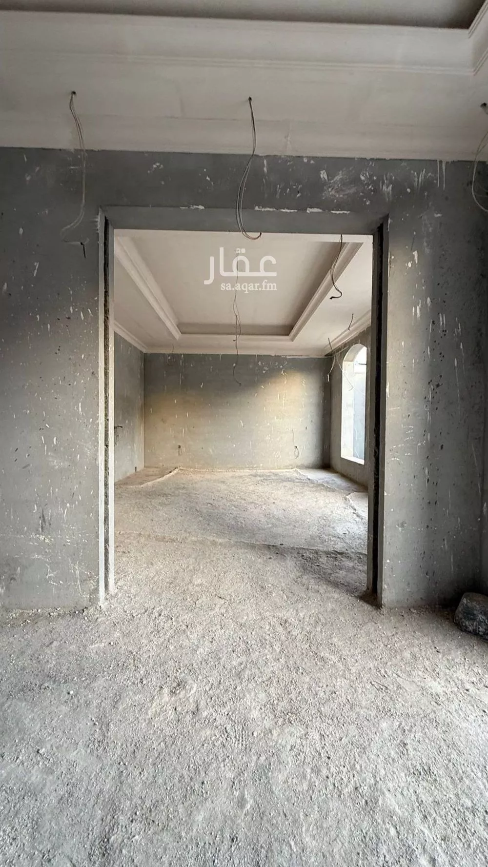 فيلا 4 غرف في الملقا 4