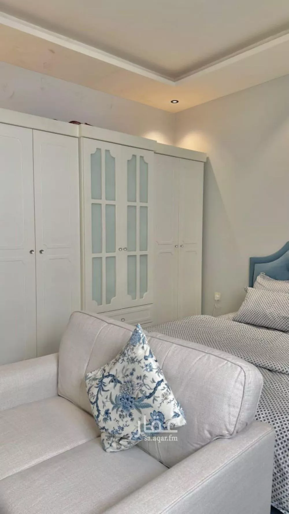 شقة 3 غرف في الملقا 5