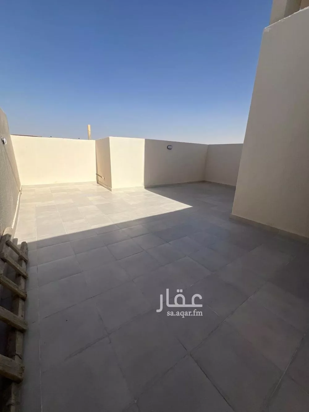 دور 6 غرف في السويدي 4