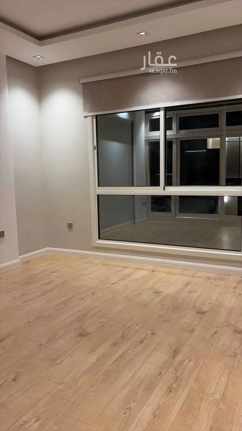 فيلا 6 غرف في العارض 2