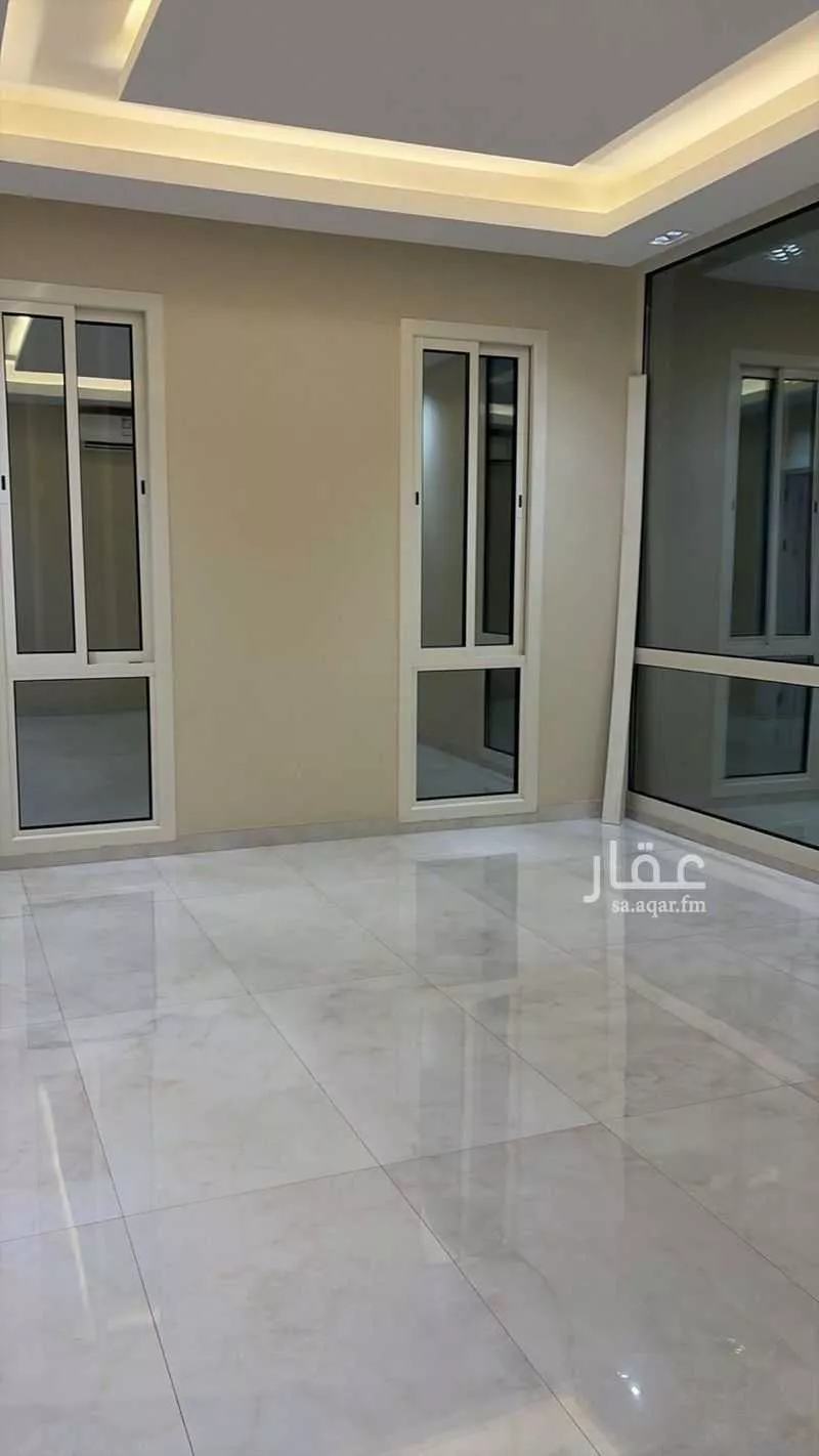 فيلا 6 غرف في العارض 5