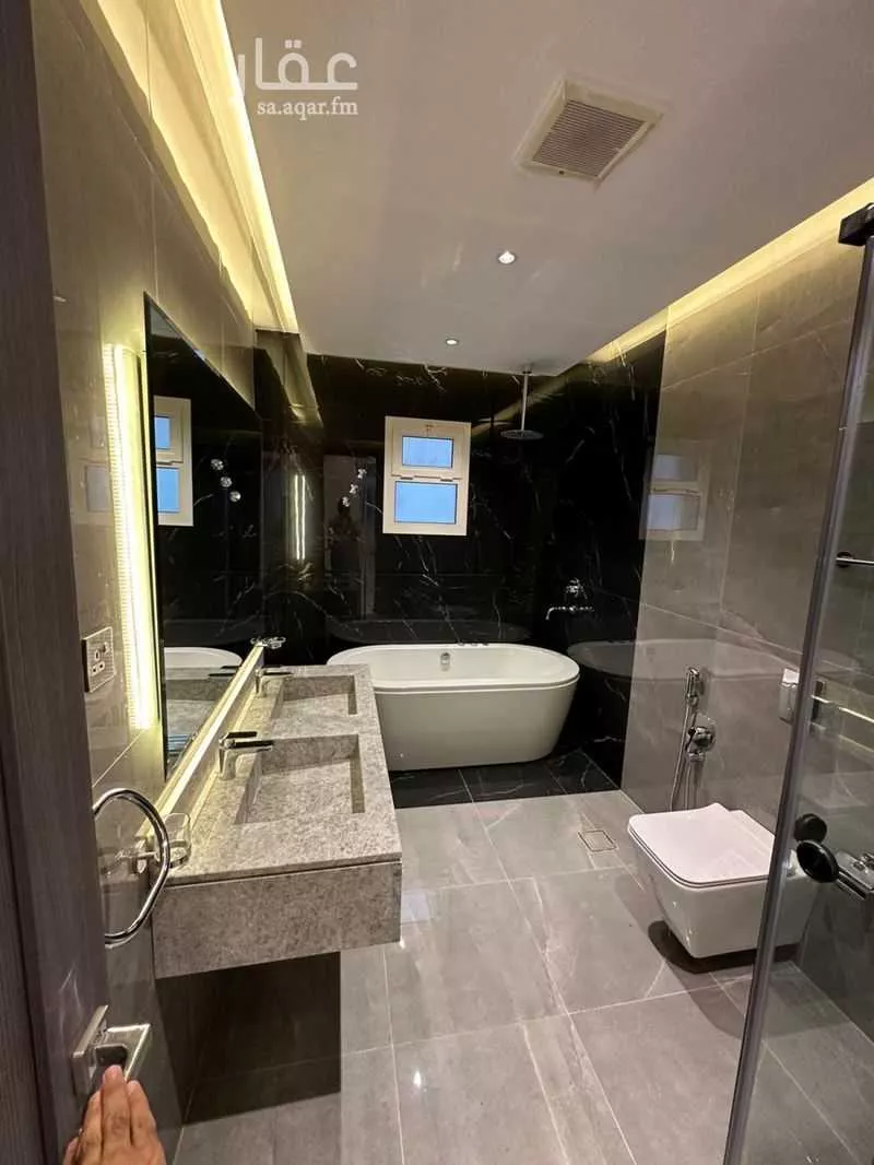 فيلا 8 غرف في النرجس 3