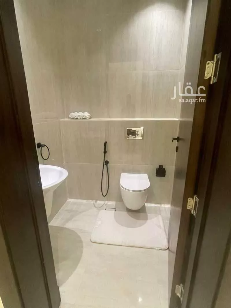 4 bedroom apartment in Al Aridh, Riyadh 9