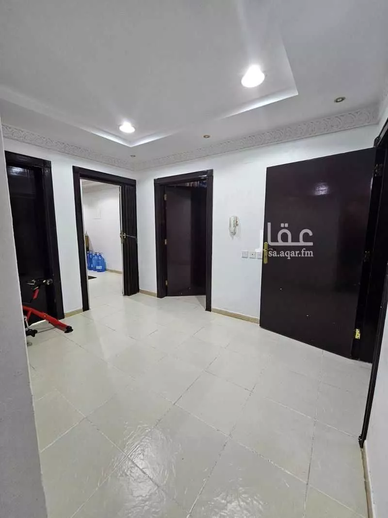 شقة 4 غرف في بدر 5