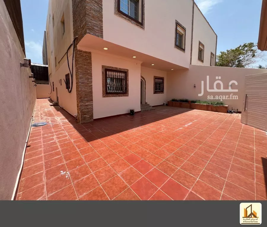 6 bedroom villa in Abhur North 3