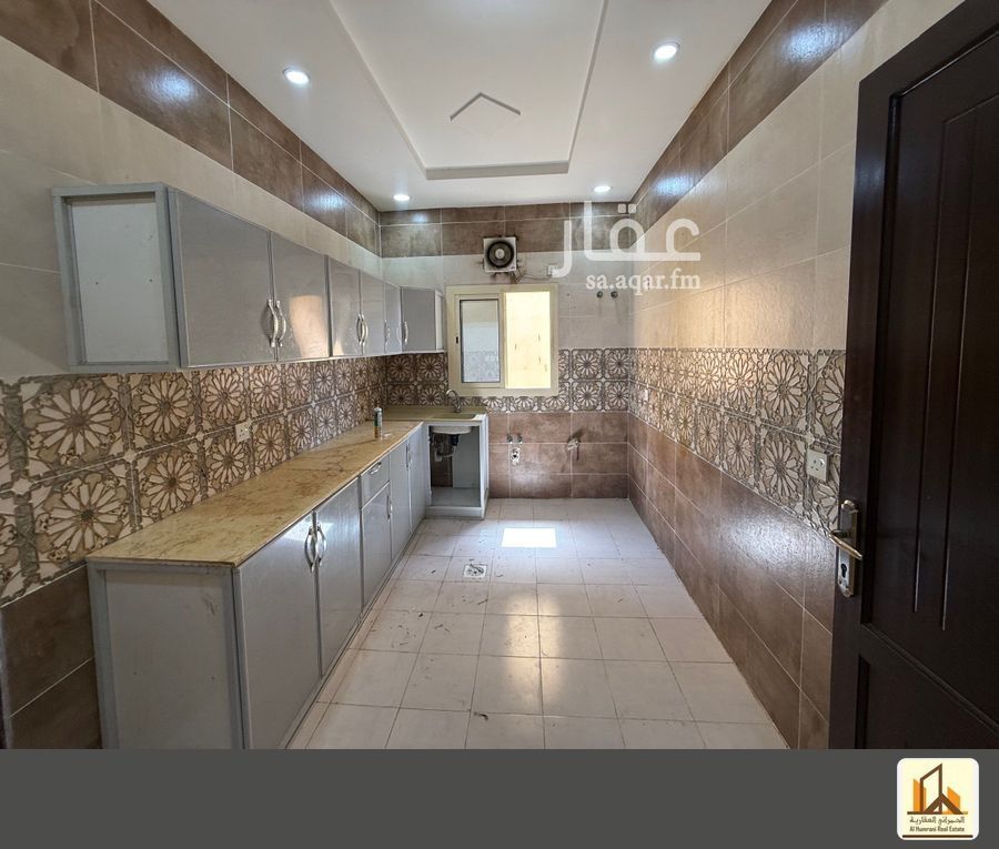 3 bedroom apartment in Al Faisaliyyah, Jeddah 4