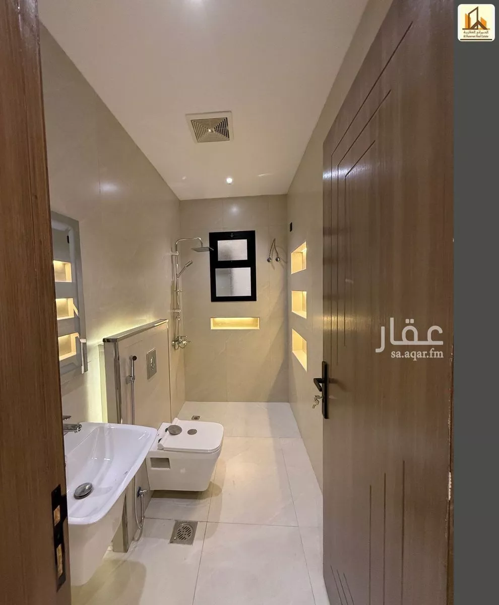 شقة 5 غرف في الصفا 2