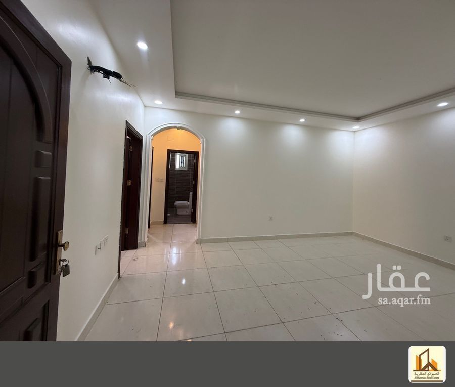 3 bedroom apartment in Al Faisaliyyah, Jeddah 8