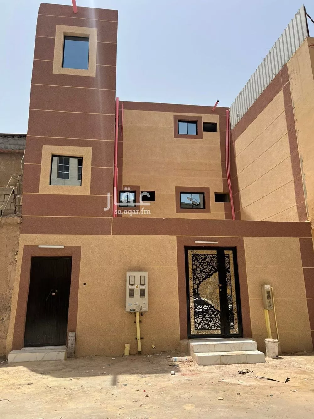 عمارة 159 م² في منفوحة الجديدة