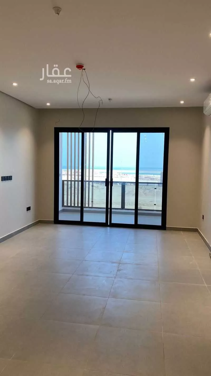 شقة 3 غرف في البحر 3