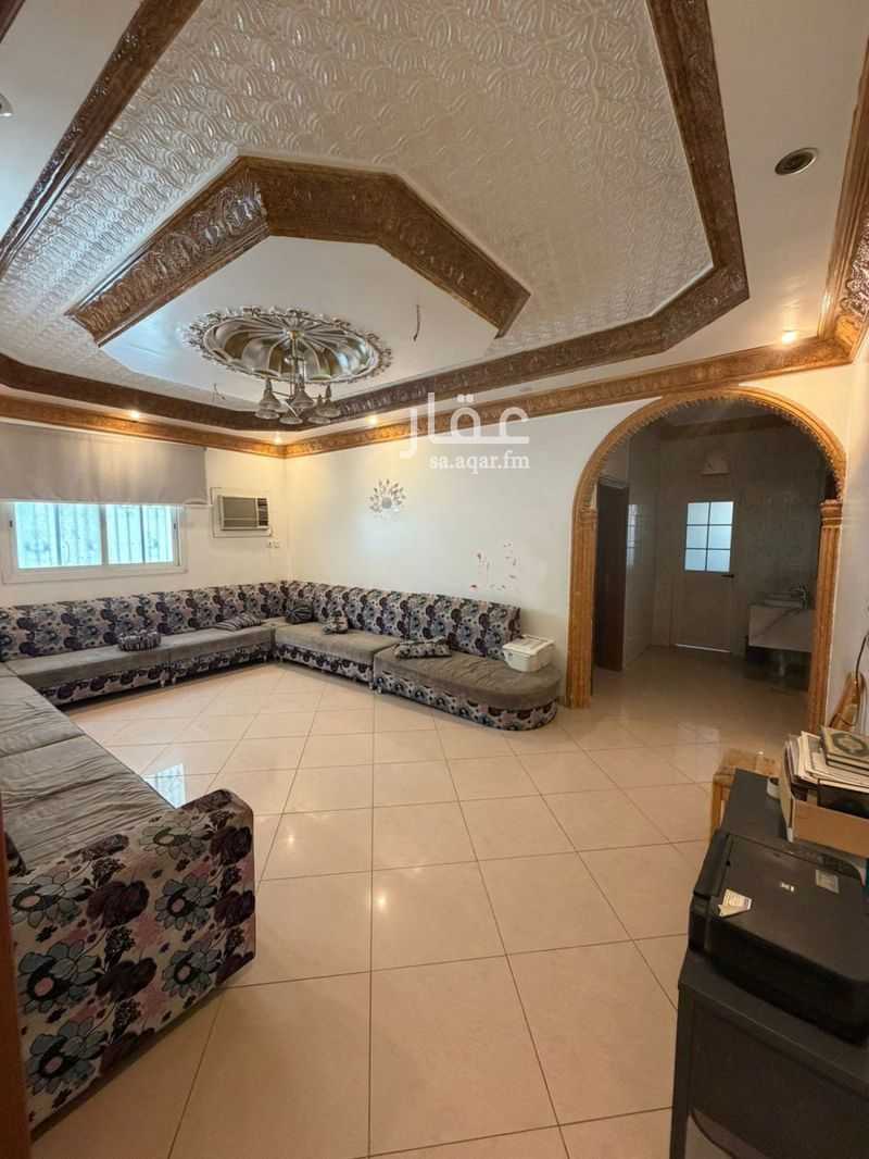 11 bedroom villa in Al Khalidiyyah, Riyadh 19
