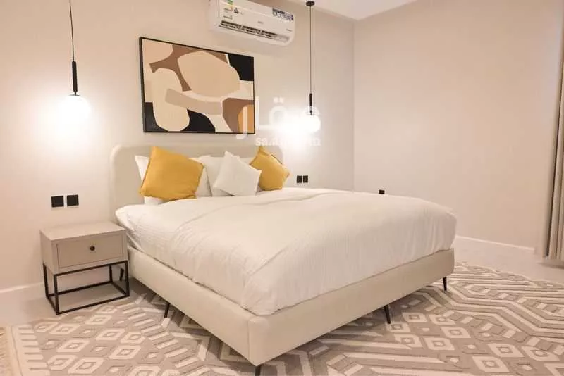 شقة 1 غرف في الملقا 4