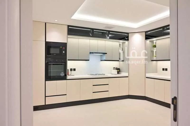 3 bedroom apartment in Al Malqa 5