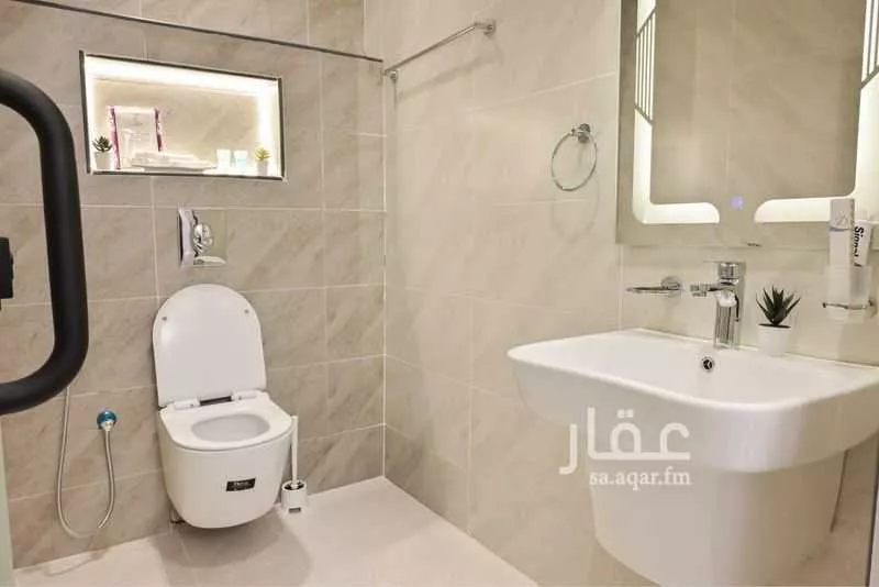 شقة 1 غرف في الملقا 3