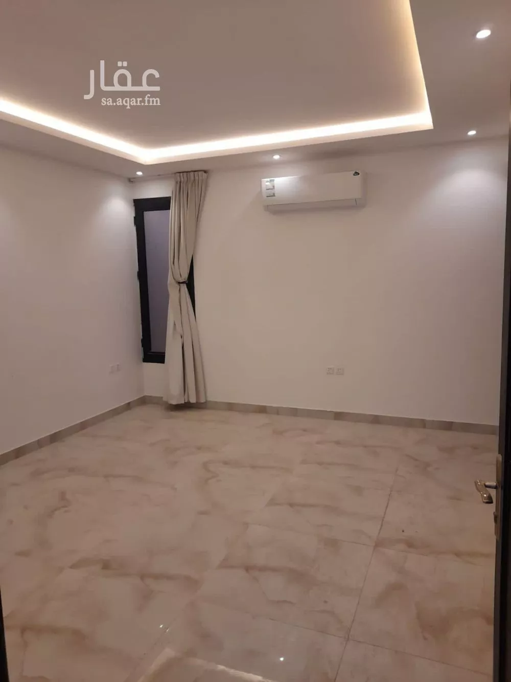 3 bedroom floor in Al Malqa 5