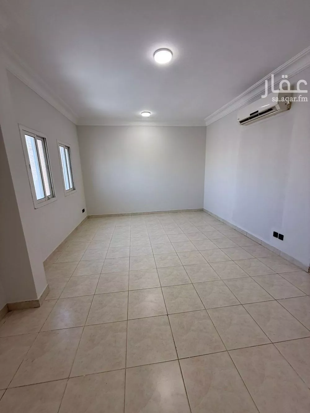 شقة 3 غرف في الملقا 3