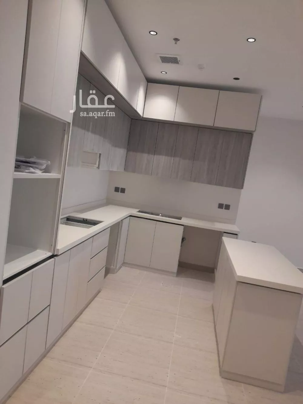 3 bedroom apartment in Irqah, Riyadh 9