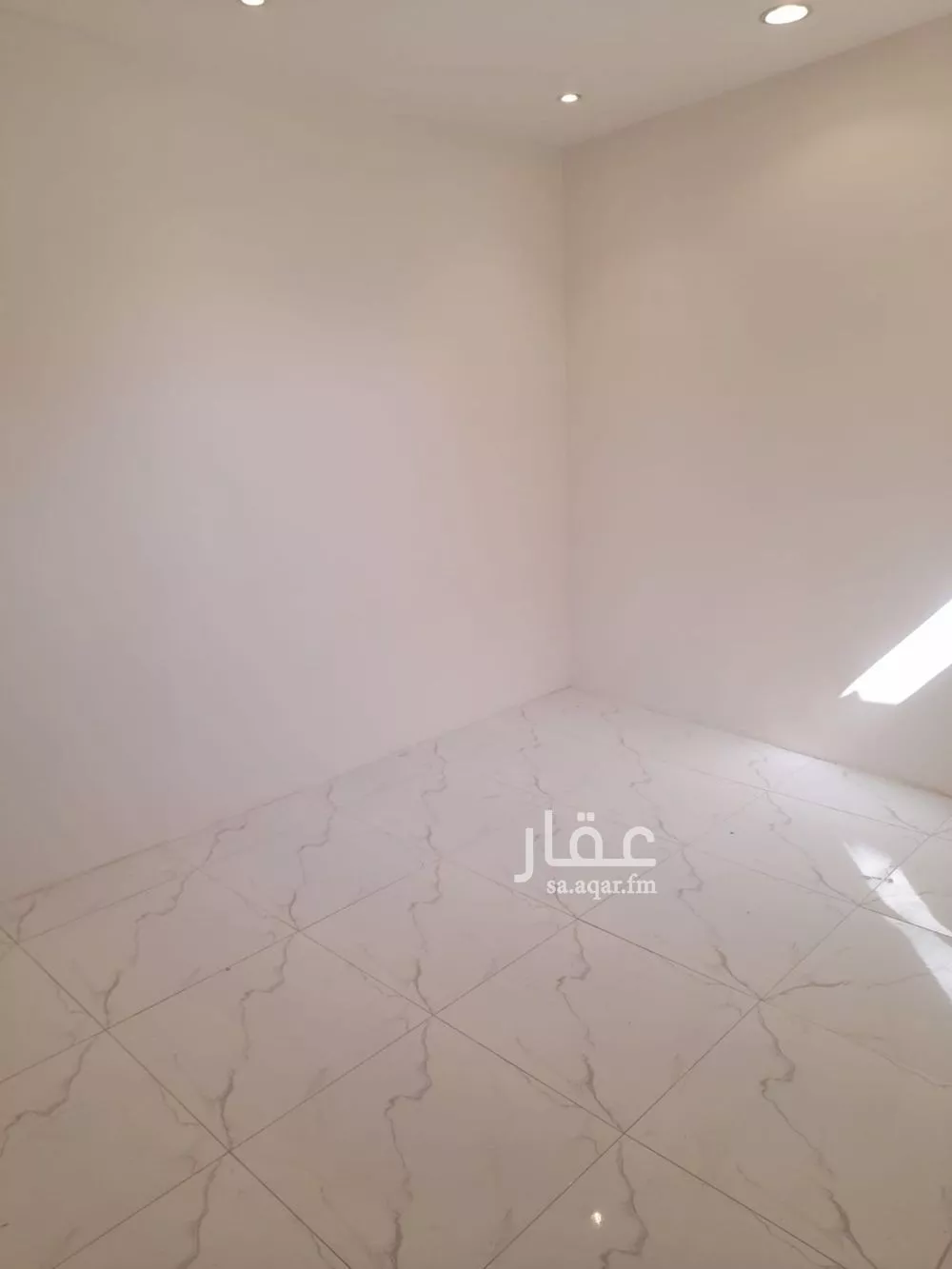 15 bedroom building in Umm Al Hamam Al Sharqi, Riyadh 11