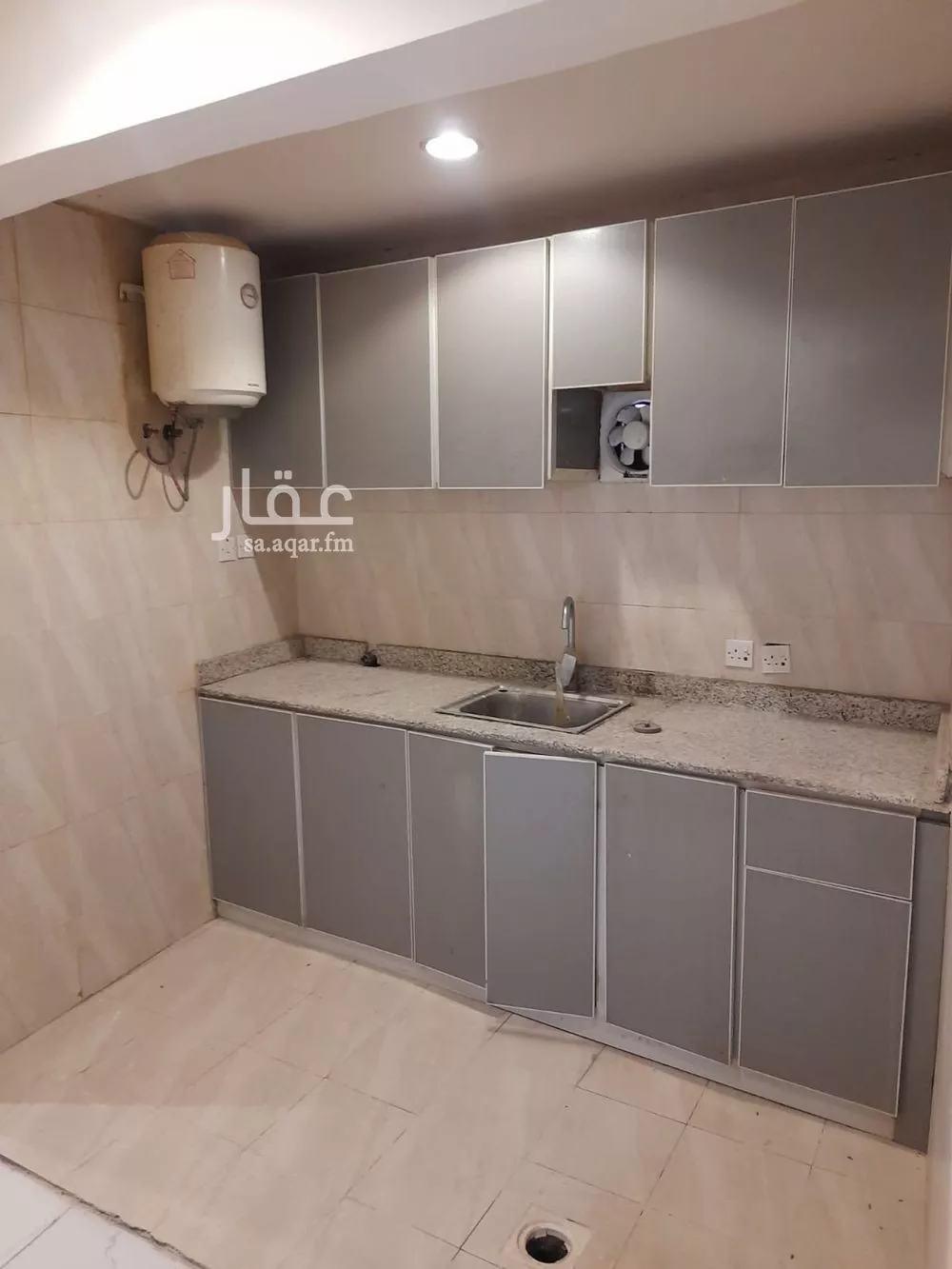 15 bedroom building in Umm Al Hamam Al Sharqi, Riyadh 13