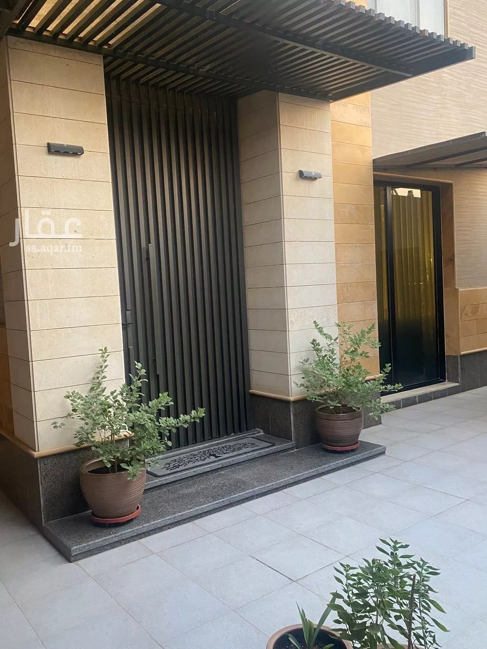 فيلا 5 غرف في الملقا 2