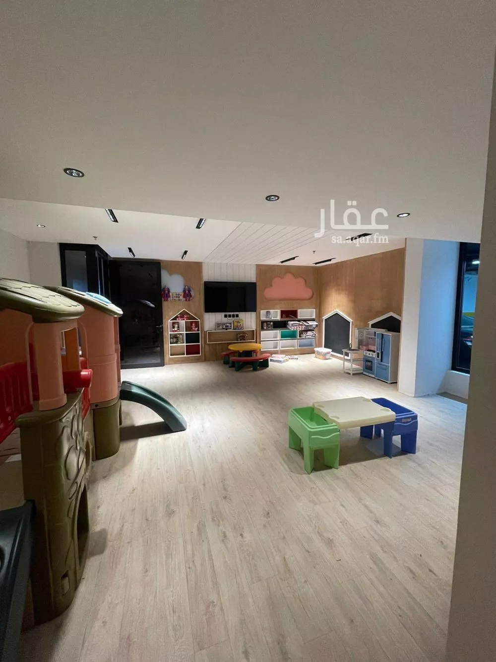 3 bedroom apartment in Al Khuzama, Riyadh 8