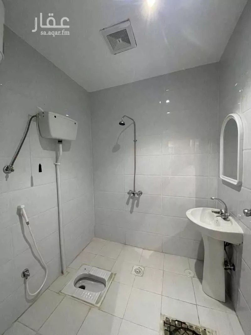 عمارة 756 م² في الجميزة 3