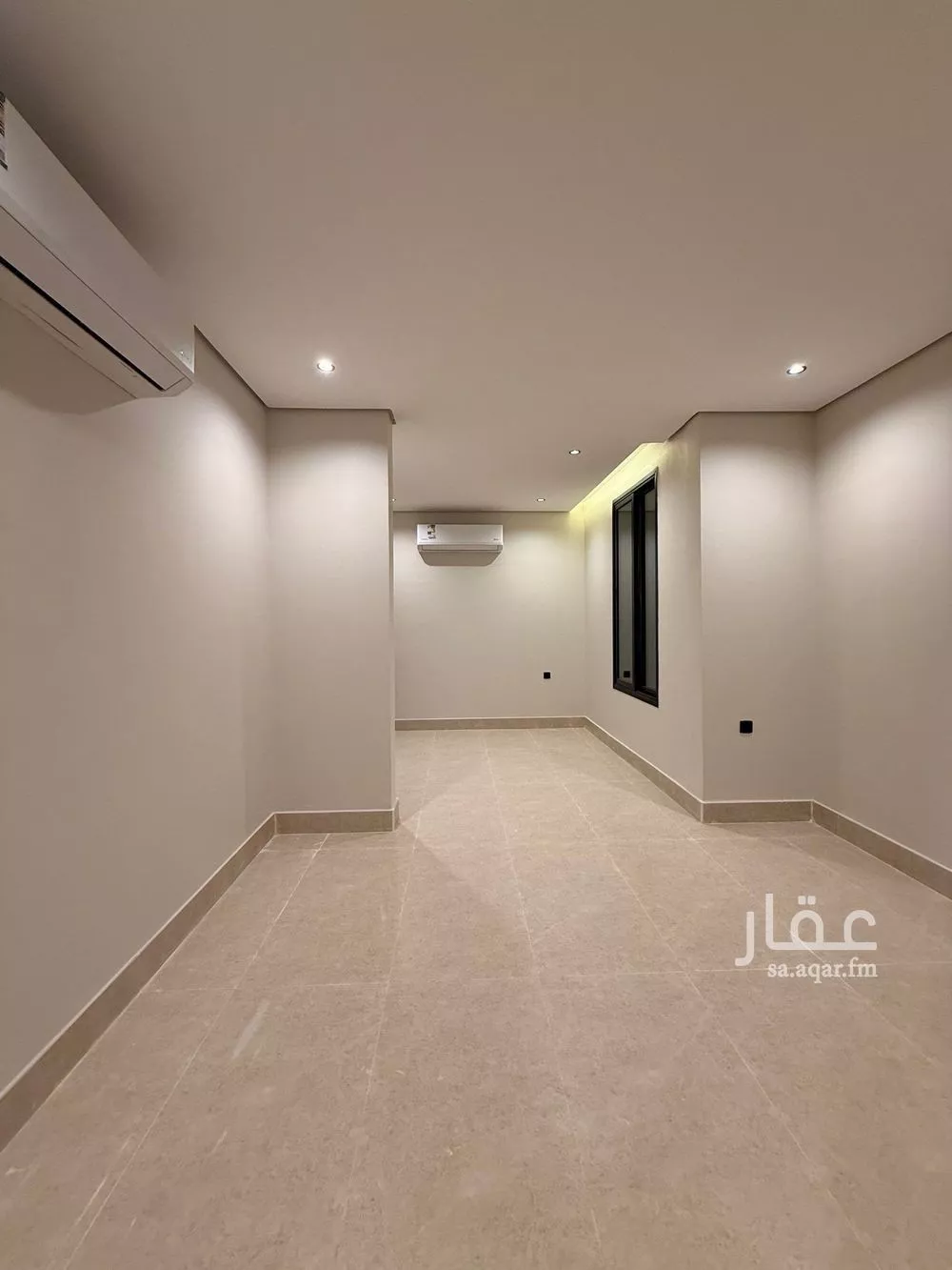 شقة 4 غرف في الحمرا 3